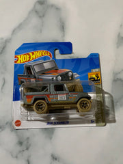 Hot Wheels Baja Blaster Jeep Scrambler (Short Card)