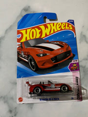 Hot Wheels Compact Kings '15 Mazda MX-5 Miata