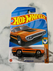 Hot Wheels Muscle Mania '71 Plymouth GTX
