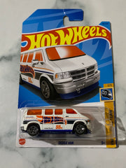 Hot Wheels HW 55 Race Team Dodge Van