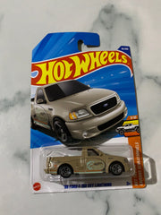 Hot Wheels HW Hot Trucks '99 Ford F-150 SVT Lightning