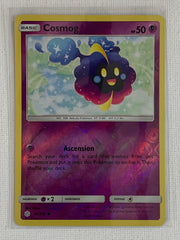Cosmog Reverse Holo 99/236 - Pokemon Sun & Moon Cosmic Eclipse