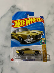Hot Wheels HW: '70S VS '90S '70 Chevy Camaro RS