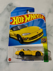Hot Wheels HW Exotics '92 Dodge Viper RT/10