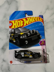 Hot Wheels Compact King Ford Escort