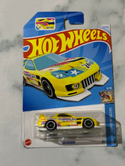 Hot Wheels HW Celebration Racers 24/Seven